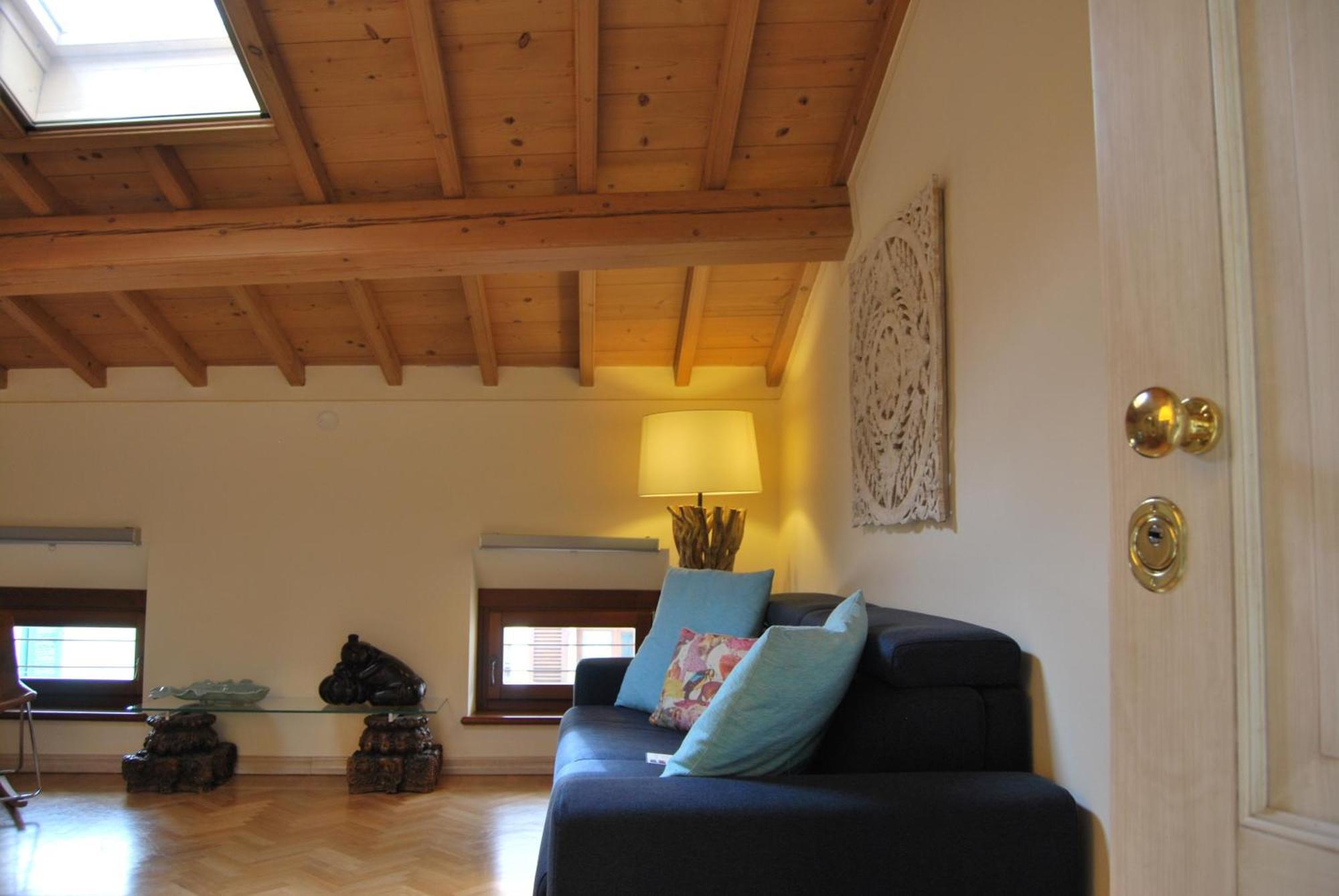 Attic 1 Centro Storico Apartment Peschiera del Garda Exterior foto