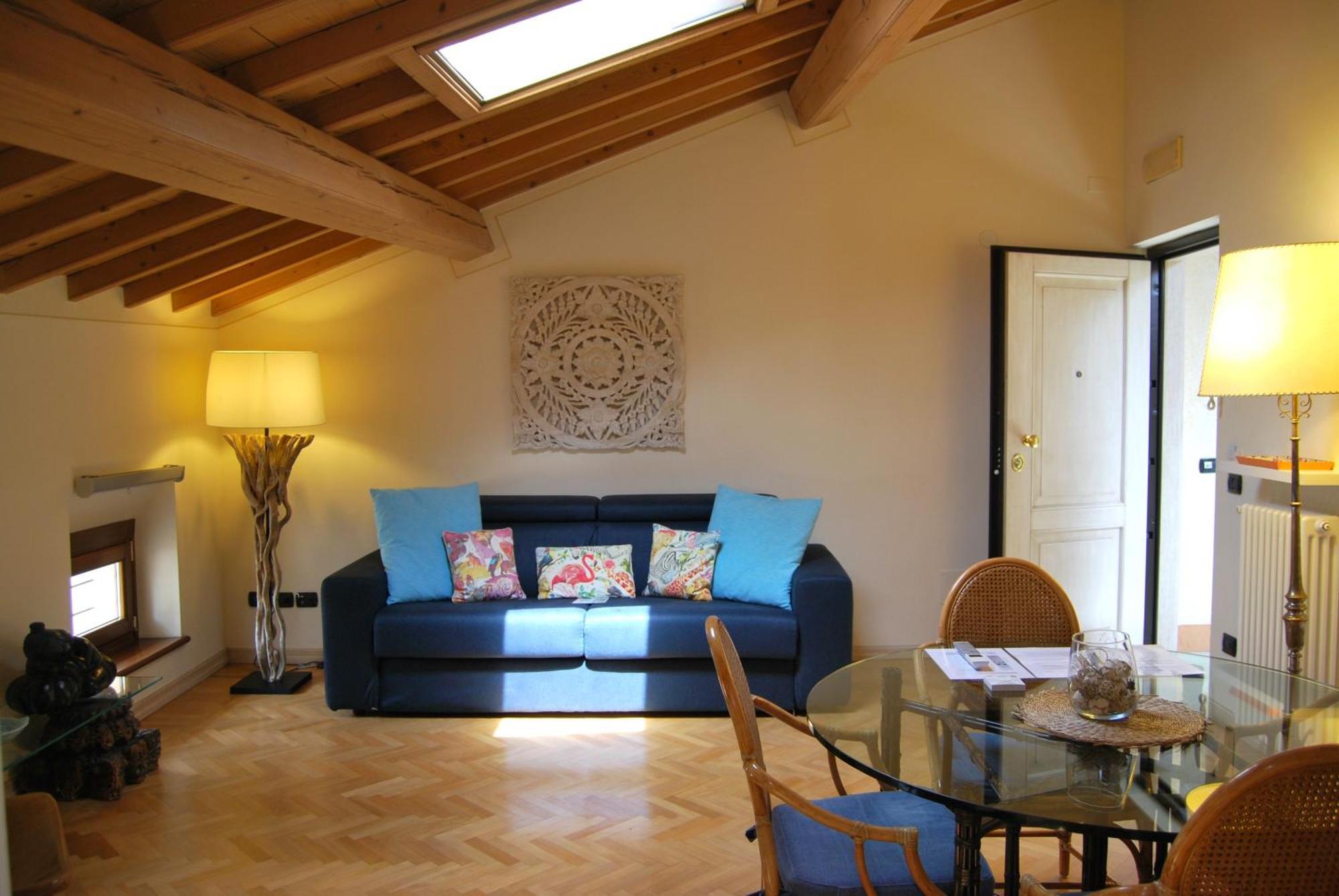 Attic 1 Centro Storico Apartment Peschiera del Garda Exterior foto