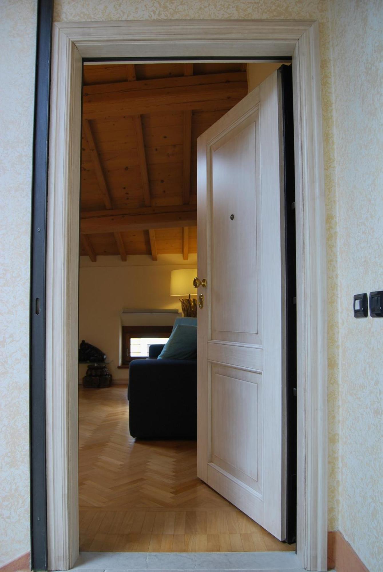 Attic 1 Centro Storico Apartment Peschiera del Garda Exterior foto